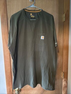 Carhartt Men's Olive Green Short-Sleeve Pocket Tee